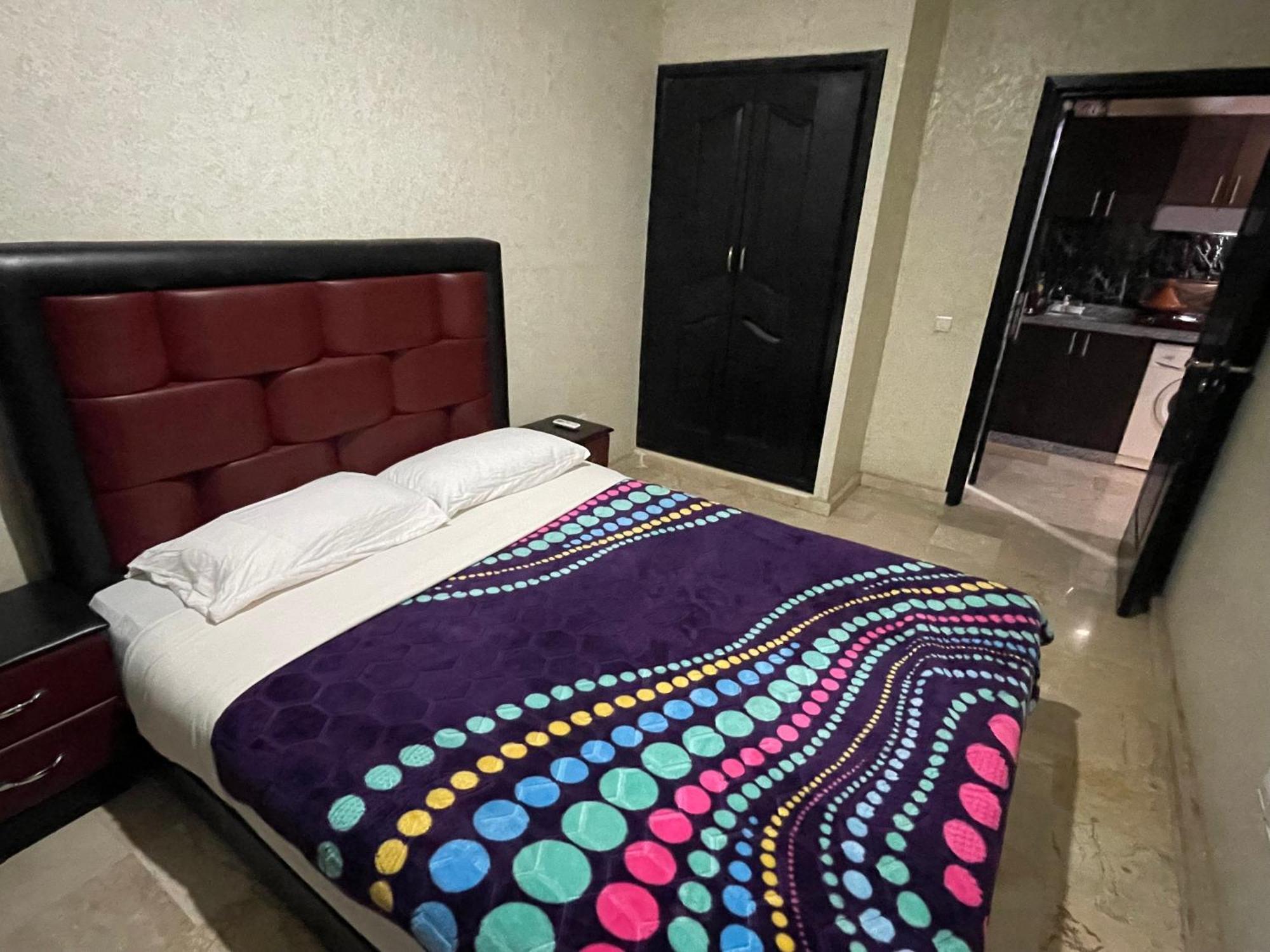 24 4em Etage Avec Balcon Apartamento Marrakesh
