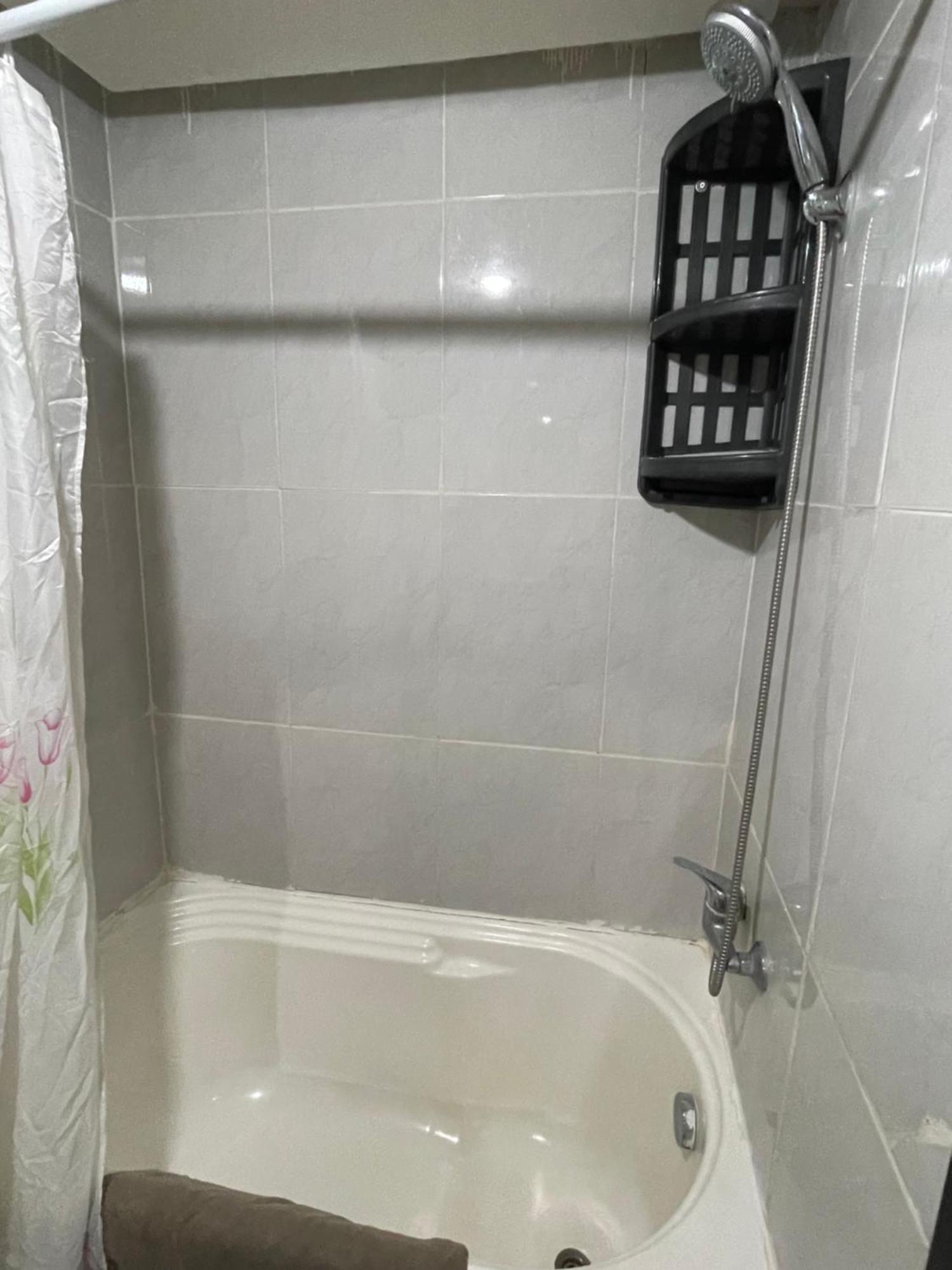 24 4em Etage Avec Balcon Apartamento
